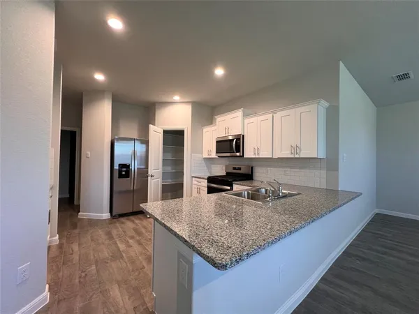 $2,300 | 733 Prairie Clover Trail, Fort Worth, TX 76131