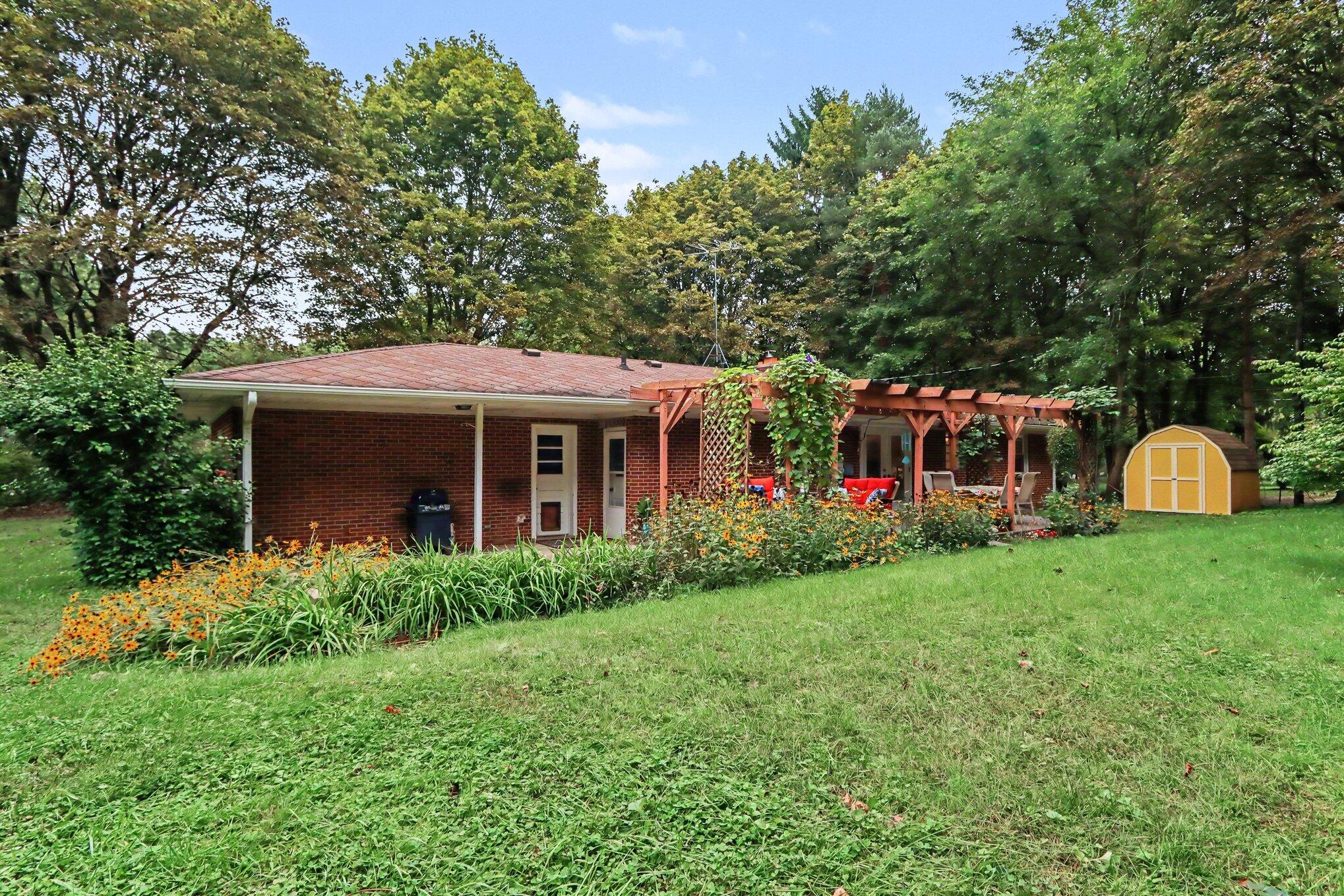 6885 Ravine Road Kalamazoo, MI 49009 - Photo 30 of 36 031_file_5677