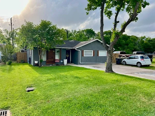 $260,000 | 1106 Glenda Street, Pearland, TX 77581
