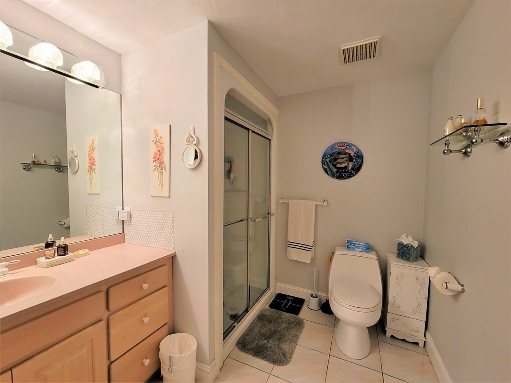 10 Thoreau Road Canton, MA 02021 - Photo 17 of 41 Gallery Image 17