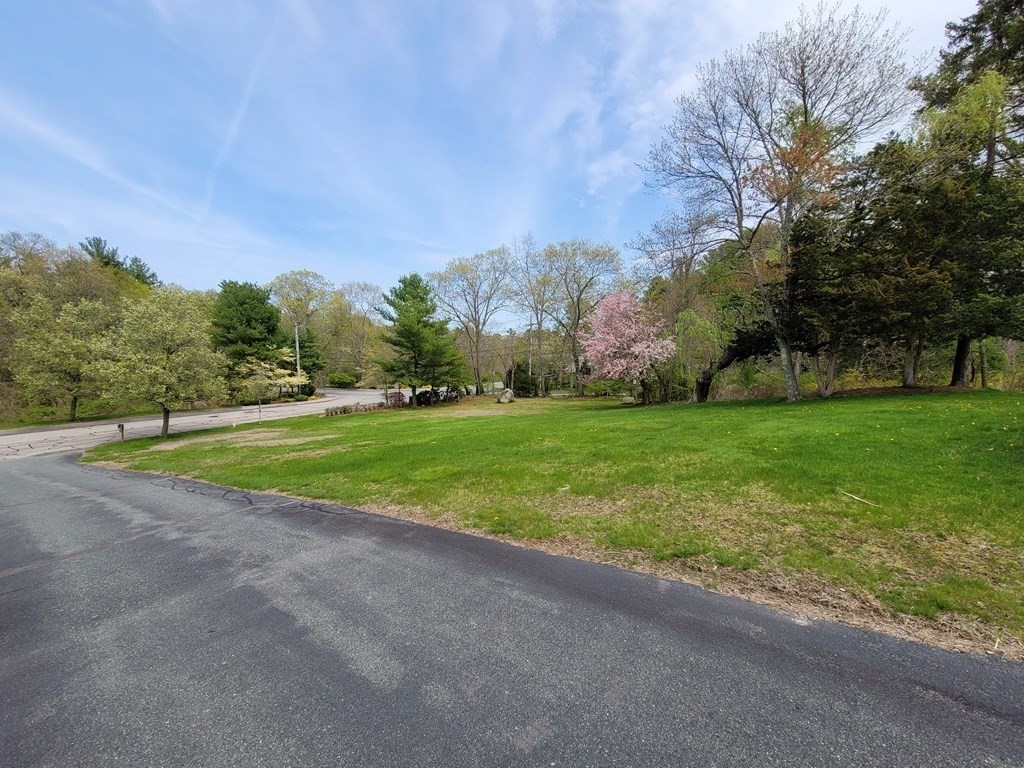 10 Thoreau Road Canton, MA 02021 - Photo 6 of 41 Gallery Image 6