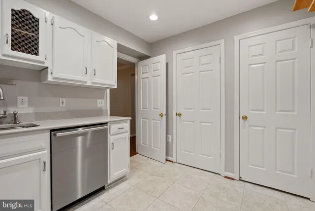 $3,500 | 1956 North Cleveland Street, Unit 1, Arlington, VA 22201