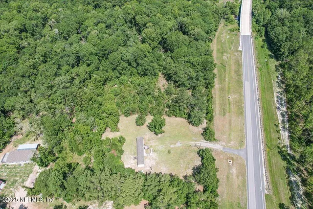 a view of a garden with a fountain