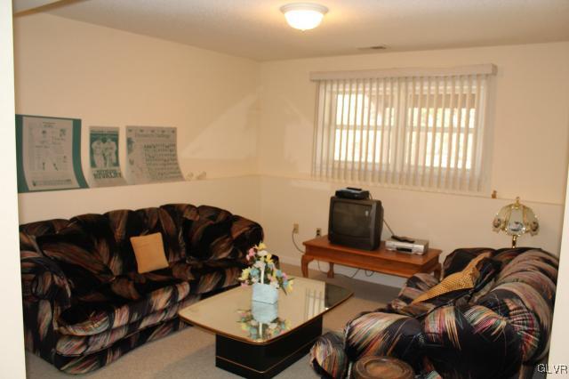 154 Ash Lane Kunkletown, PA 18058 - Photo 12 of 20 a living room with furniture and a window