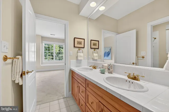 $2,595,000 | 1354 Lewinsville Mews Court, McLean, VA 22102