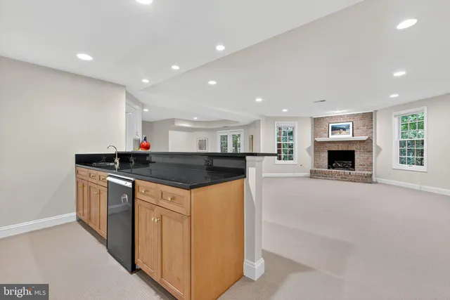 $2,595,000 | 1354 Lewinsville Mews Court, McLean, VA 22102