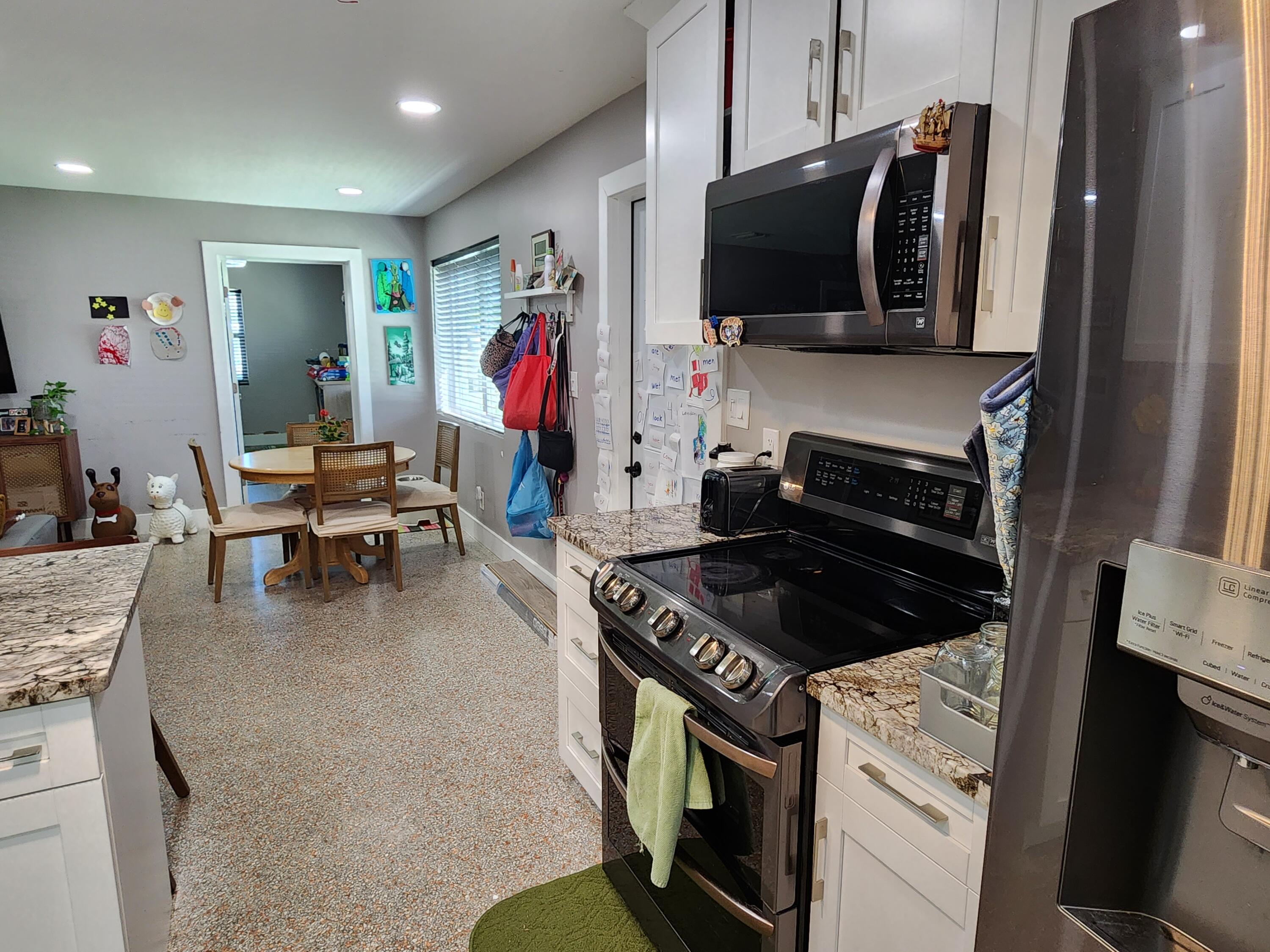 5233 Madison Road Delray Beach, FL 33484 - Photo 7 of 11 20231018_141816