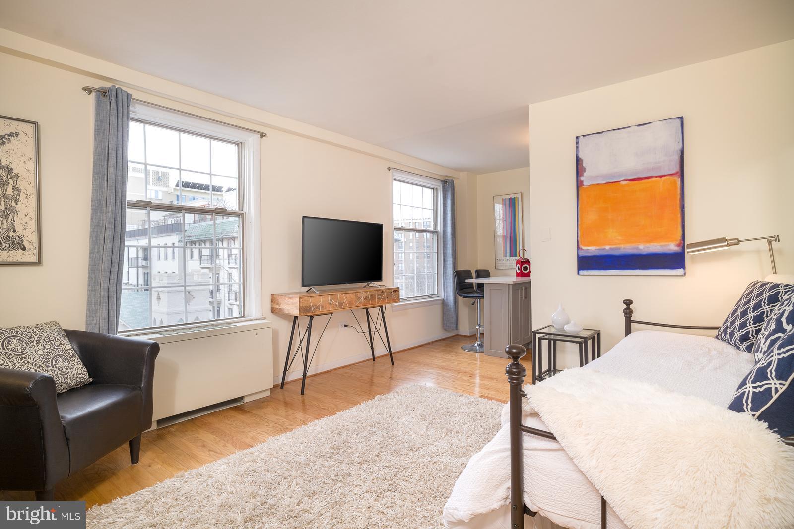 1880 Columbia Road Northwest, Unit 405 Washington, DC 20009 - Photo 2 of 17 Large windows