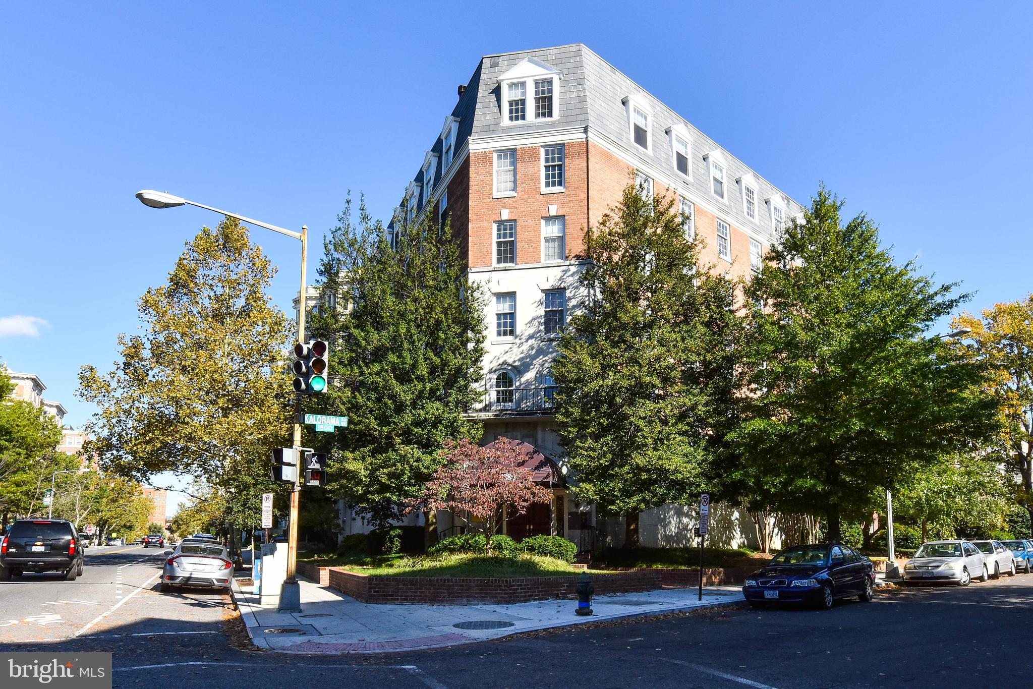 1880 Columbia Road Northwest, Unit 405 Washington, DC 20009 - Photo 13 of 17 The Georgian
