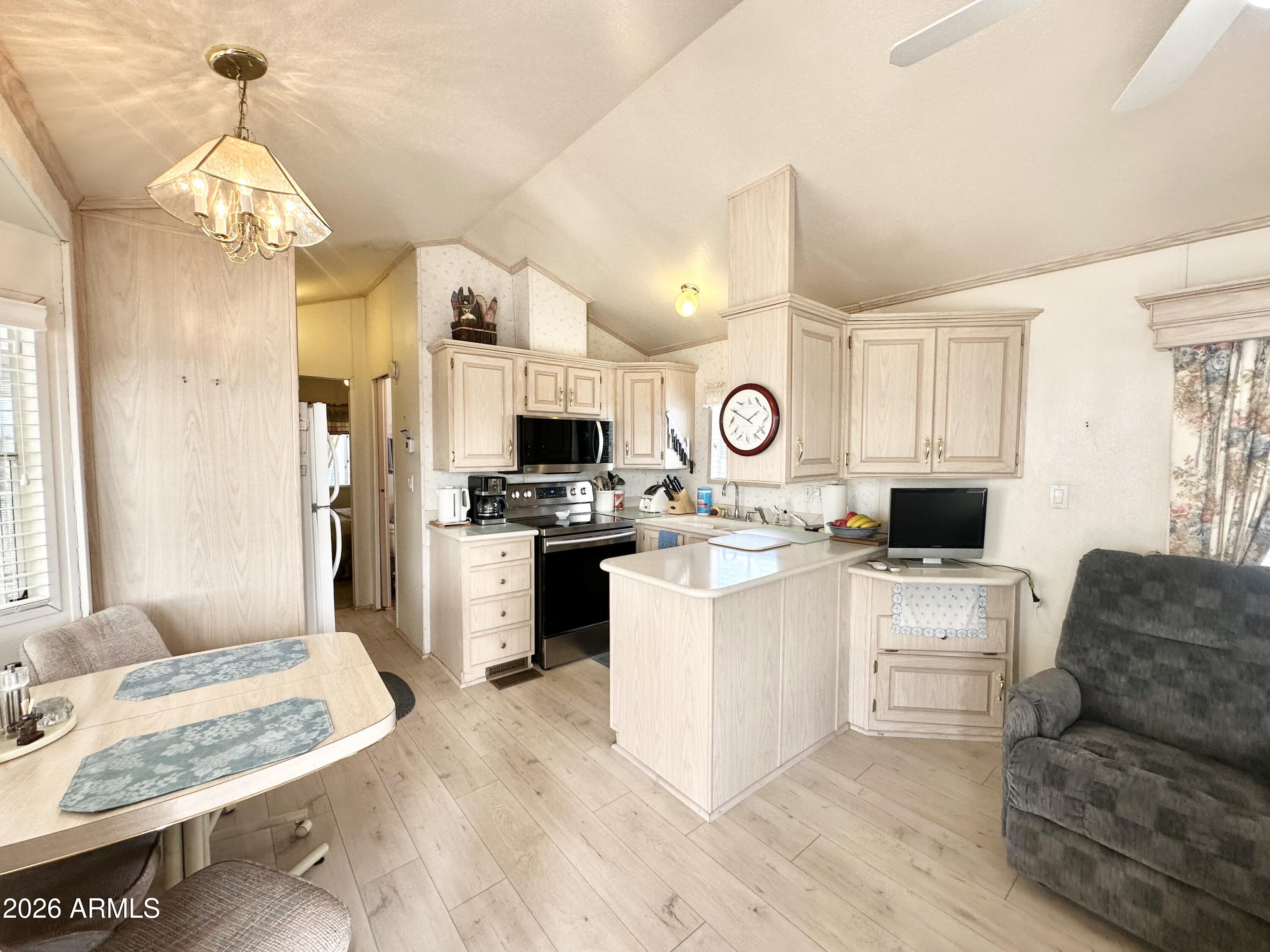111 South Greenfield Road, Unit 603 Mesa, AZ 85206 - Photo 9 of 61