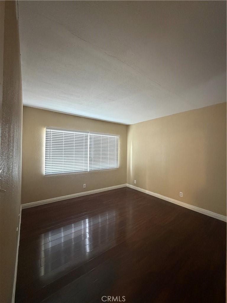 21011 Teton Road Apple Valley, CA 92308 - Photo 11 of 23