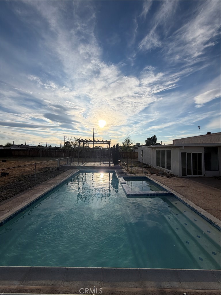 21011 Teton Road Apple Valley, CA 92308 - Photo 16 of 23