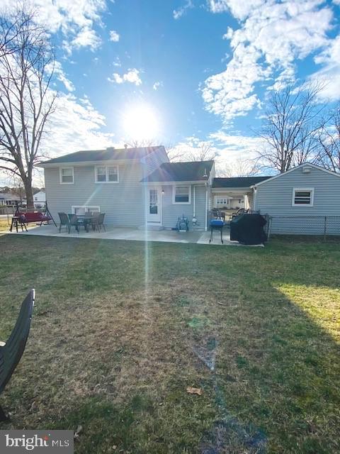 19 Richards Avenue Pine Hill, NJ 08021 - Photo 3 of 19