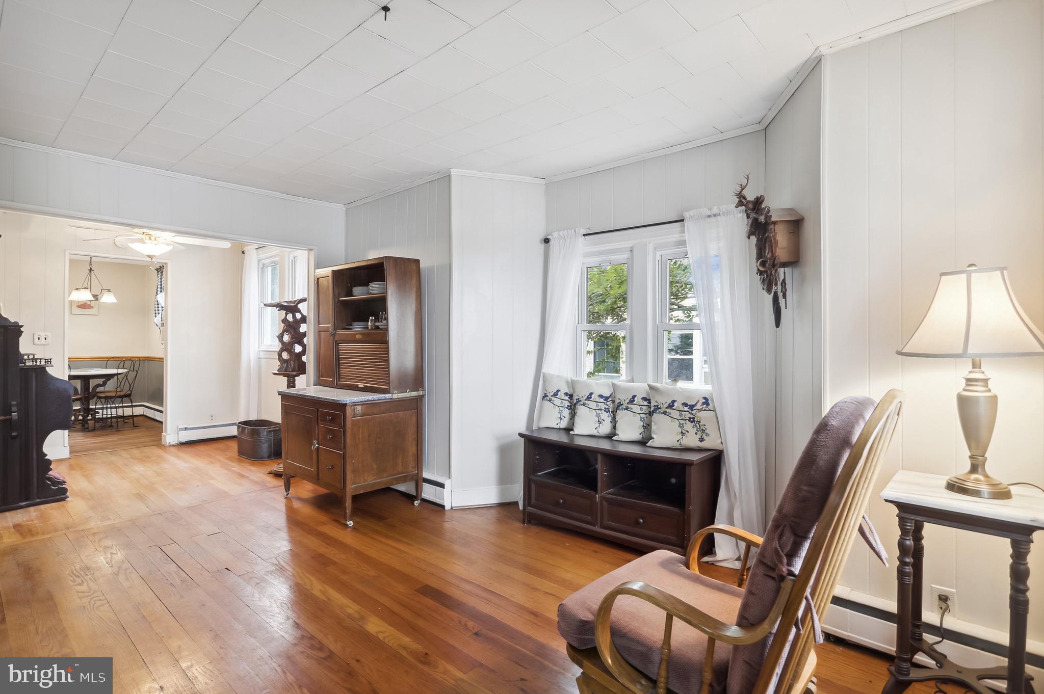 1948 Cedar Road Pasadena, MD 21122 - Photo 11 of 47 Gallery Image 11