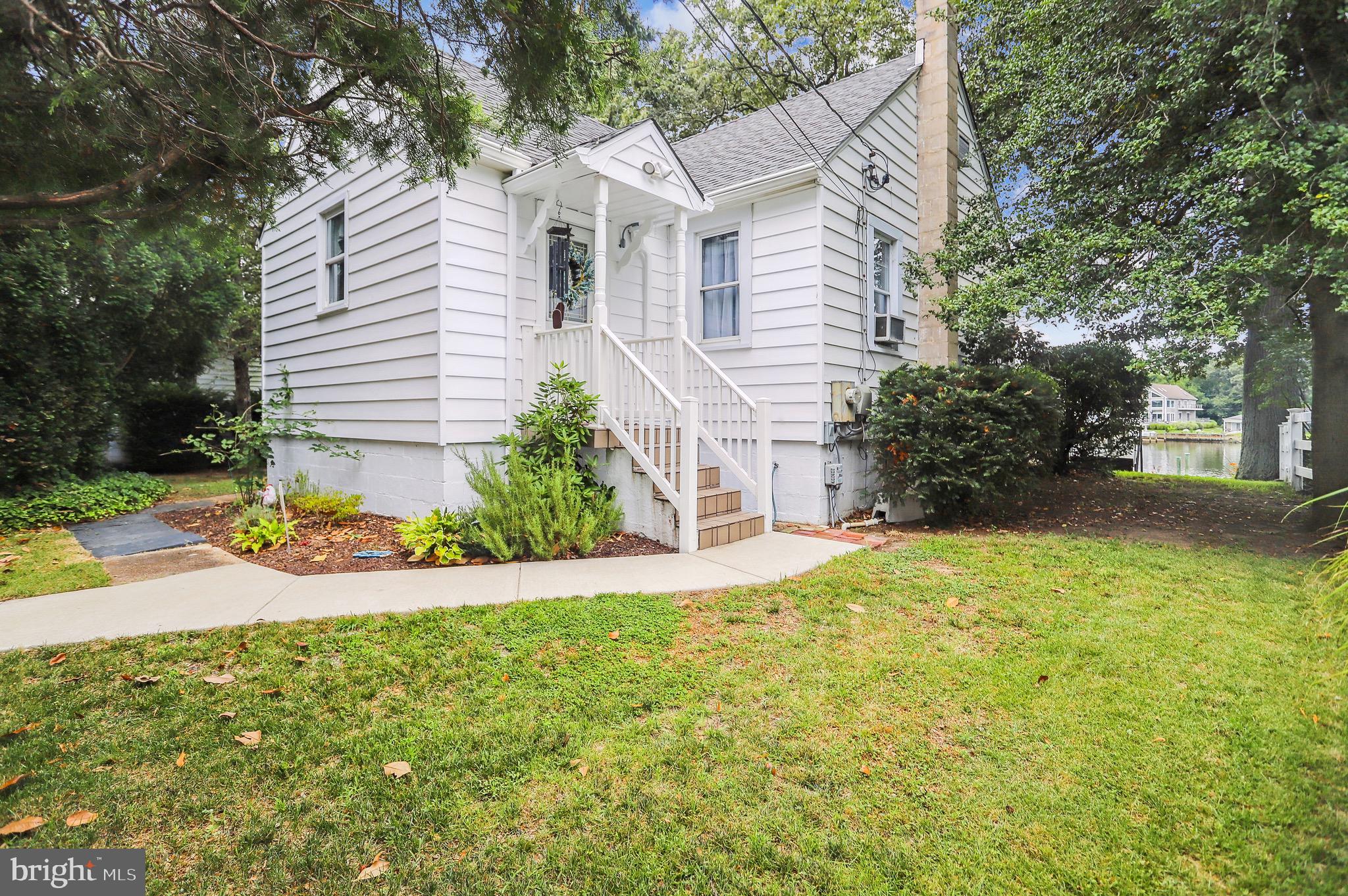 1948 Cedar Road Pasadena, MD 21122 - Photo 6 of 47 Gallery Image 6