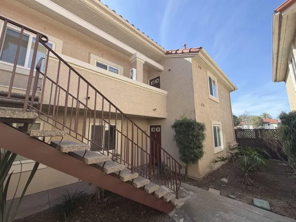 $419,000 | 400 Sea Cliff Way, Unit 402, Oceanside, CA 92056
