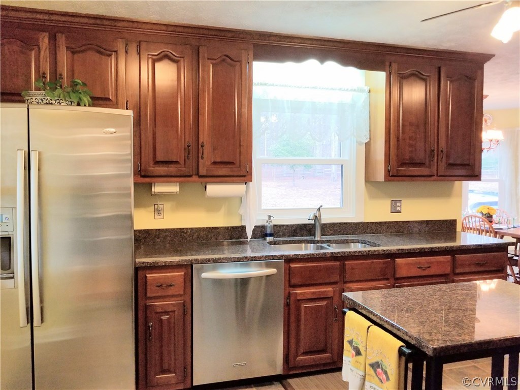 2470 State Rte 635 Midlothian, VA 23113 - Photo 16 of 28 Gallery Image 16