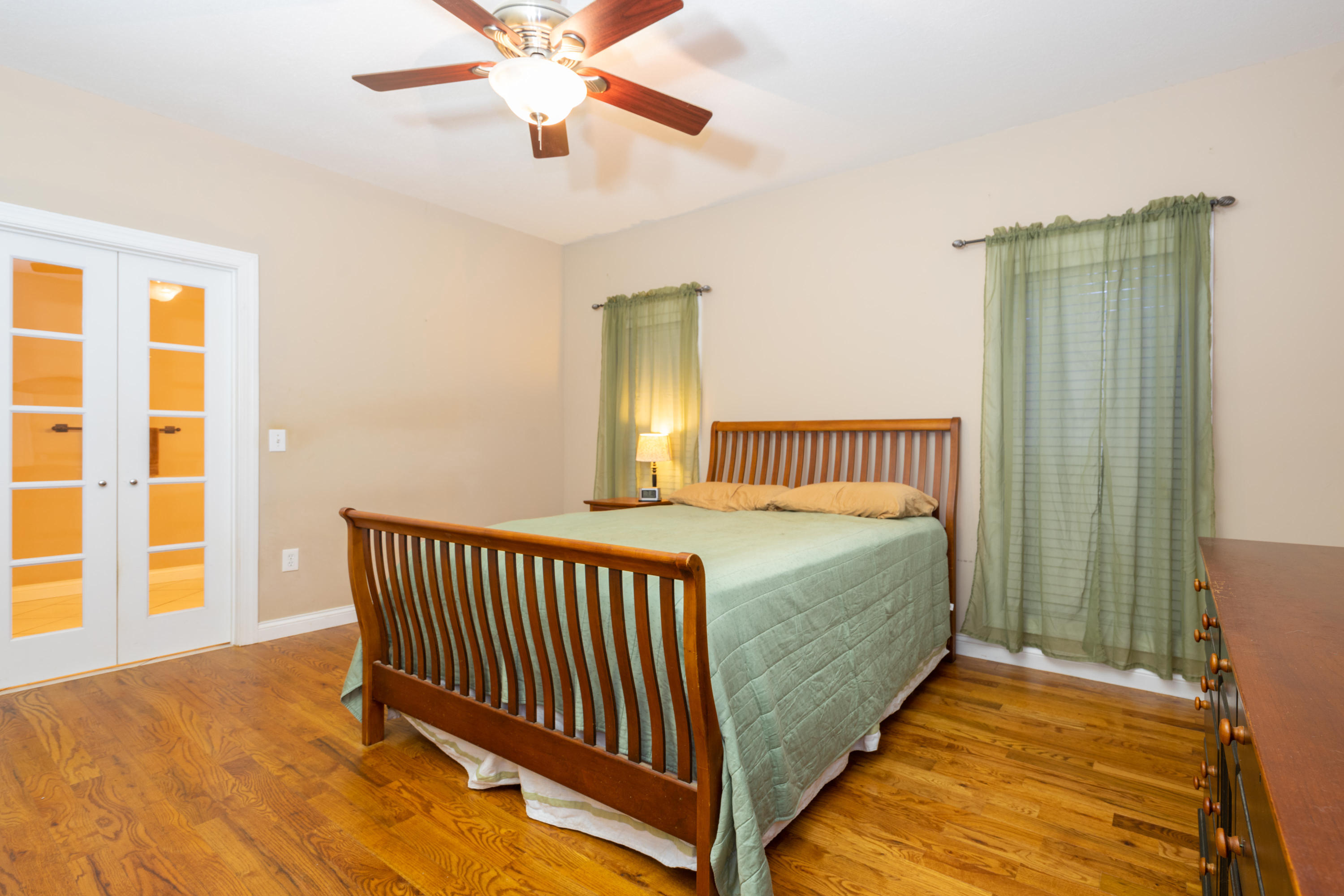 254 Hargis Road Signal Mountain, TN 37377 - Photo 11 of 20 Master Bedroom