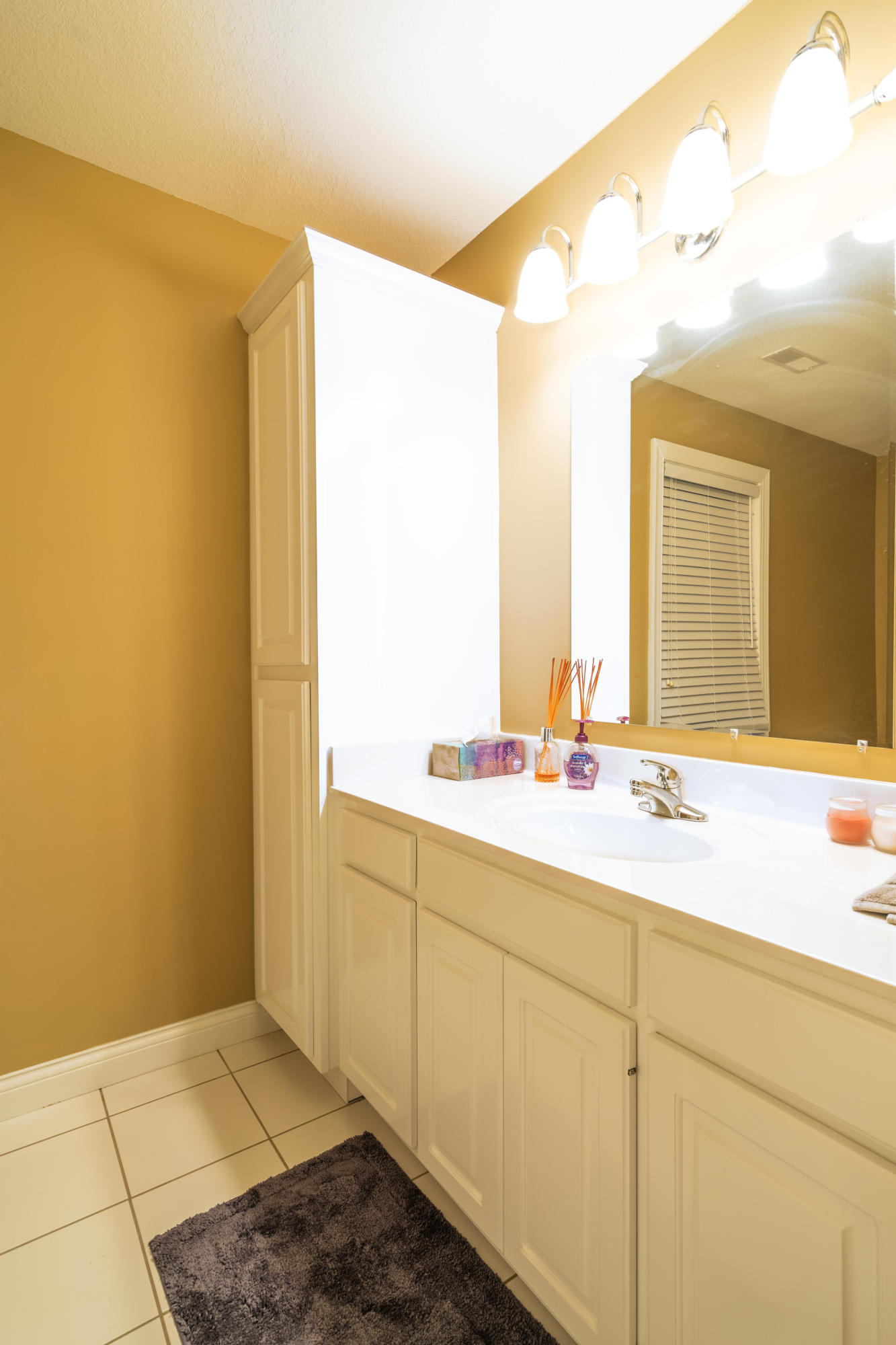 254 Hargis Road Signal Mountain, TN 37377 - Photo 15 of 20 Full Bathroom