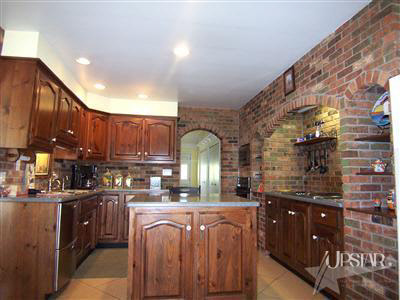 8633 Illinois Road Fort Wayne, IN 46804 - Photo 3 of 25 Gallery Image 3