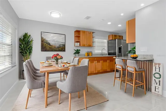 $335,000 | 2906 East 97th Avenue, Tampa, FL 33612