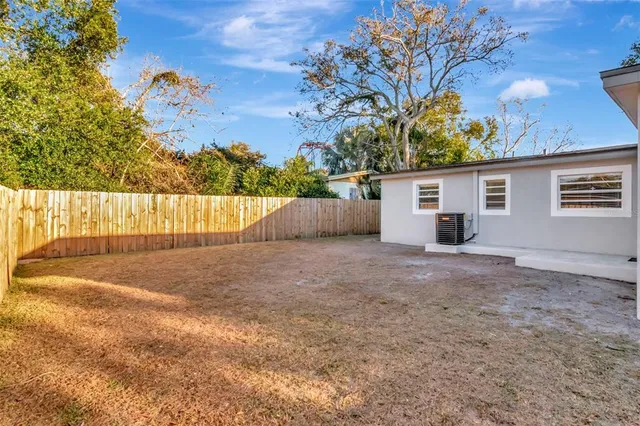 $335,000 | 2906 East 97th Avenue, Tampa, FL 33612