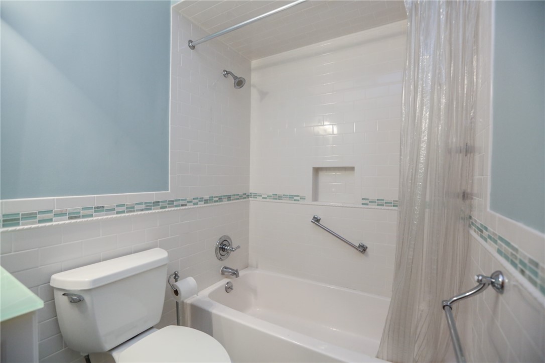 97 Winterset Drive Penfield, NY 14625 - Photo 15 of 17