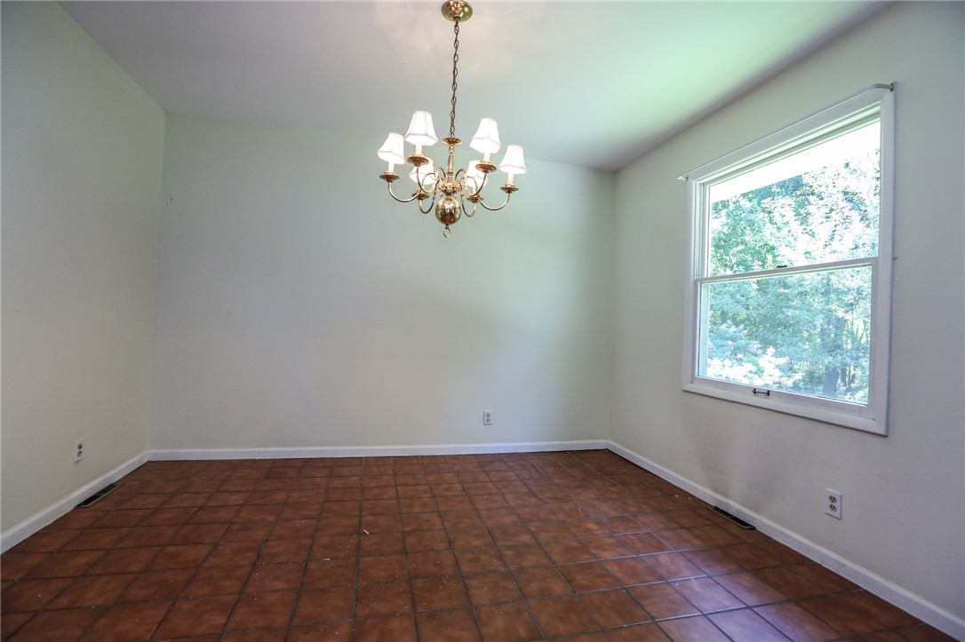 97 Winterset Drive Penfield, NY 14625 - Photo 6 of 17