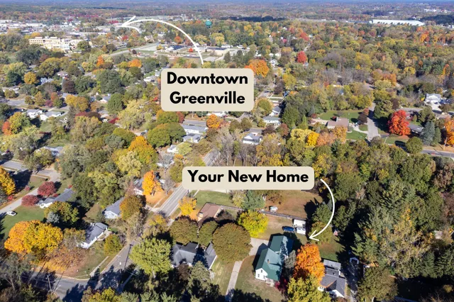 $309,900 | 614 West South Street, Greenville, MI 48838