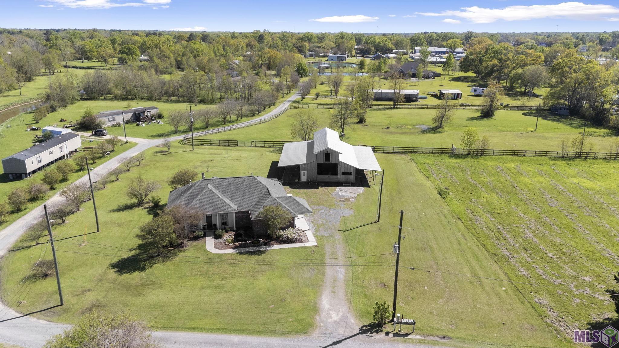 41082 Millie Road Gonzales, LA 70737 - Photo 1 of 45 Gallery Image 1