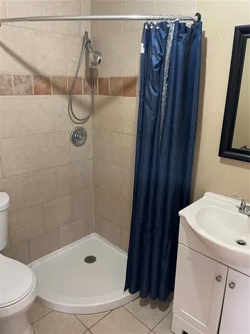 $1,695 | 4706 Robbins Avenue, Orlando, FL 32808