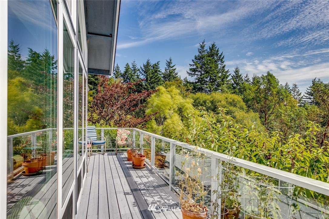 5532 Cape George Road Port Townsend, WA 98368 - Photo 13 of 24 Gallery Image 13
