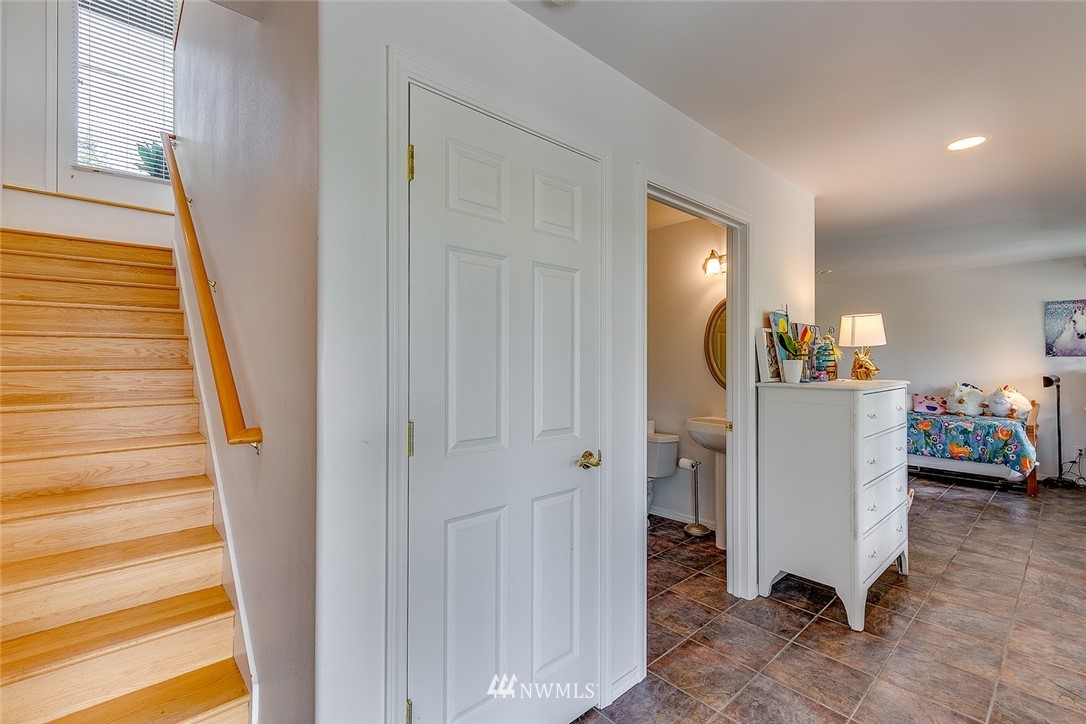 5532 Cape George Road Port Townsend, WA 98368 - Photo 21 of 24 Gallery Image 21