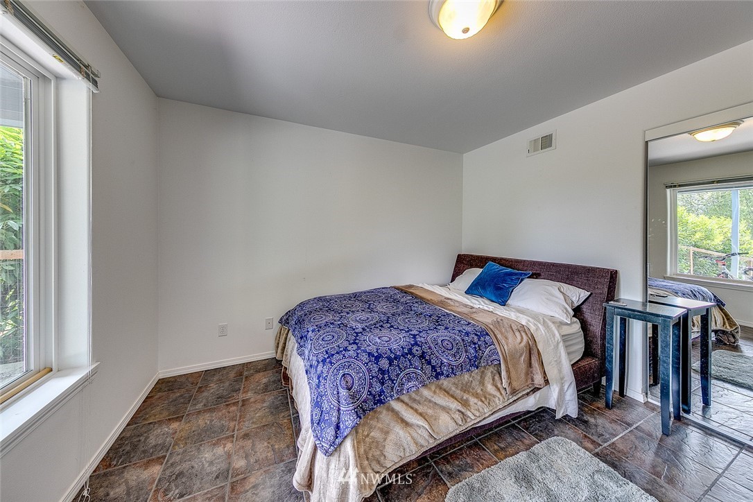 5532 Cape George Road Port Townsend, WA 98368 - Photo 23 of 24 Gallery Image 23