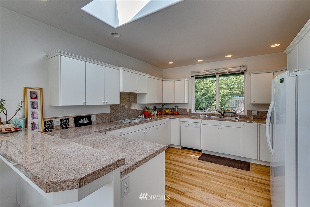 5532 Cape George Road Port Townsend, WA 98368 - Photo 9 of 24 Gallery Image 9