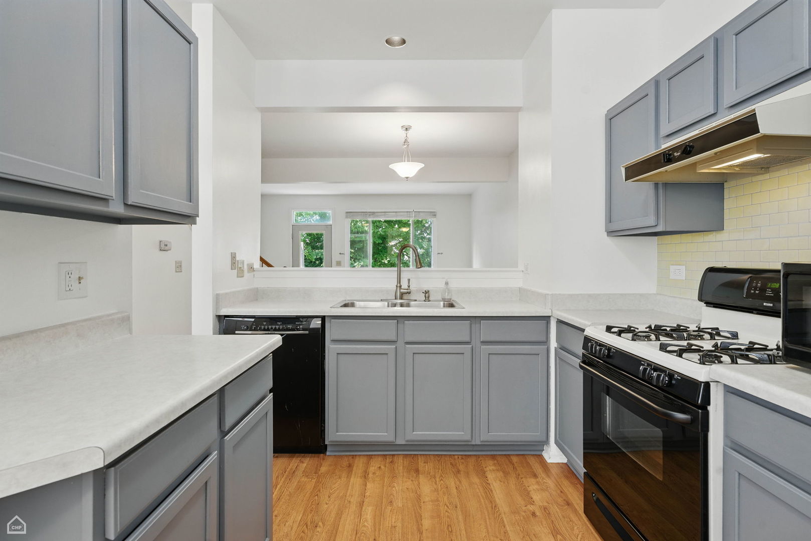 2052 Waverly Lane Algonquin, IL 60102 - Photo 4 of 15