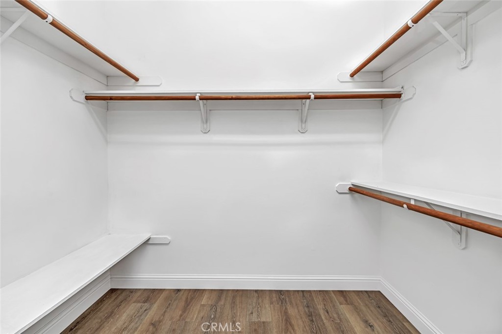 10102 Lace Cascade Court Bakersfield, CA 93311 - Photo 17 of 34 1st Walk-in Closet for Primary