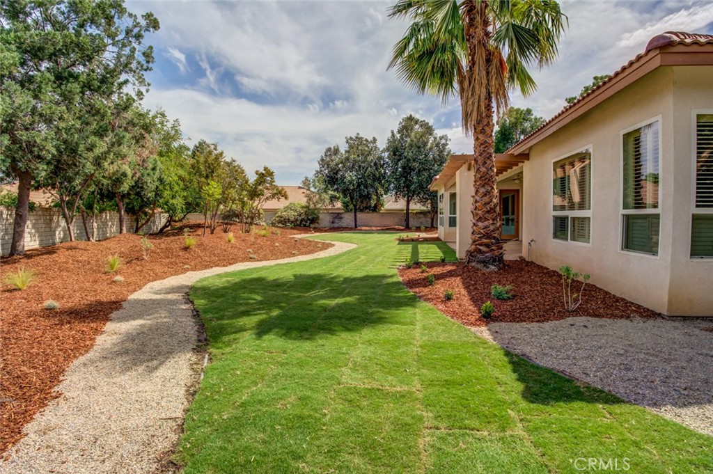 10102 Lace Cascade Court Bakersfield, CA 93311 - Photo 25 of 34
