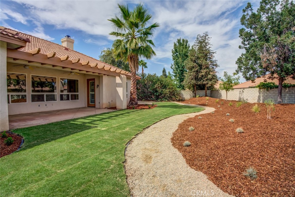 10102 Lace Cascade Court Bakersfield, CA 93311 - Photo 27 of 34