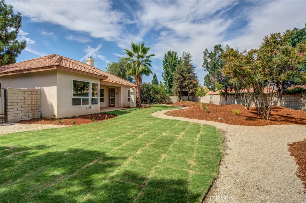 10102 Lace Cascade Court Bakersfield, CA 93311 - Photo 28 of 34