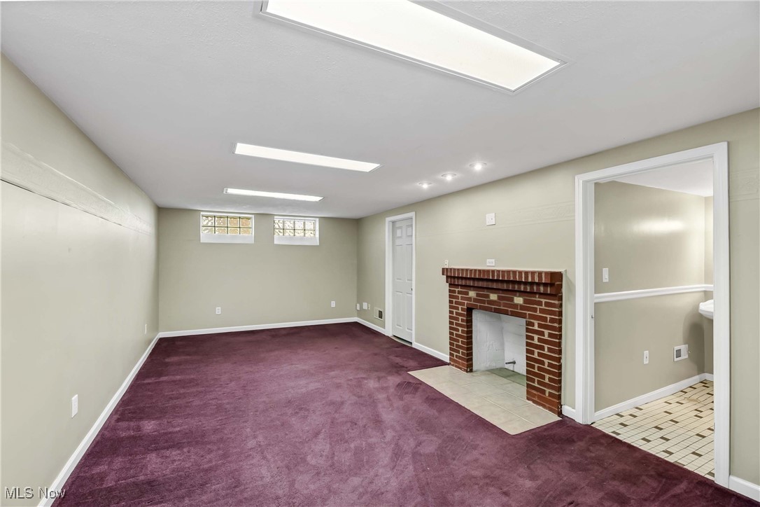 2299 Allison Road Cleveland, OH 44118 - Photo 16 of 18