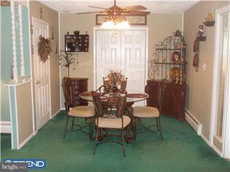 45 Hemlock Road Levittown, PA 19056 - Photo 6 of 12 Dining Room