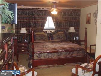 45 Hemlock Road Levittown, PA 19056 - Photo 7 of 12 Bedroom