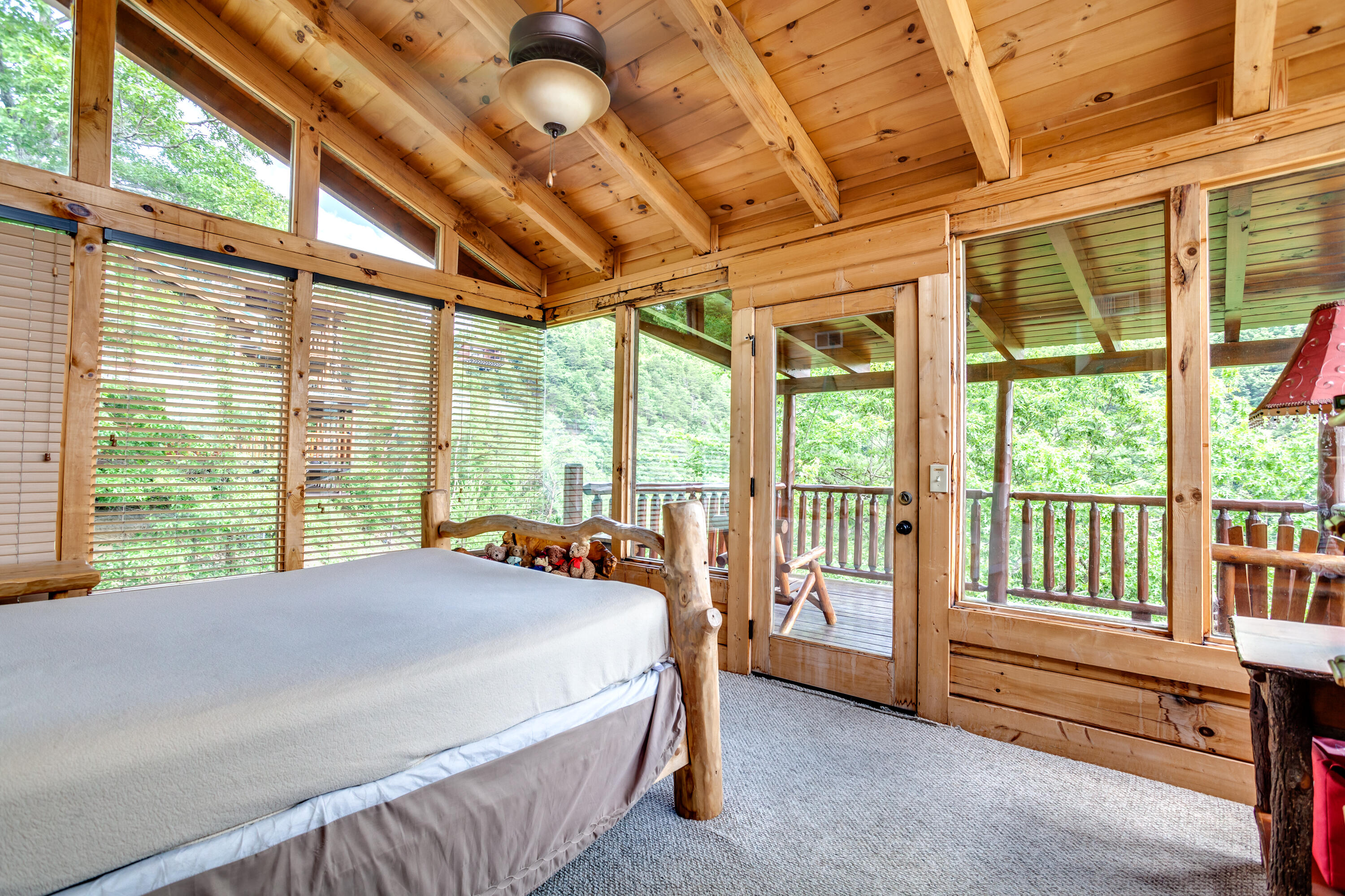 3539 Carsons Ridge Way Sevierville, TN 37862 - Photo 28 of 39 035210601-3-3539CarsonsRidgeWaySeviervil
