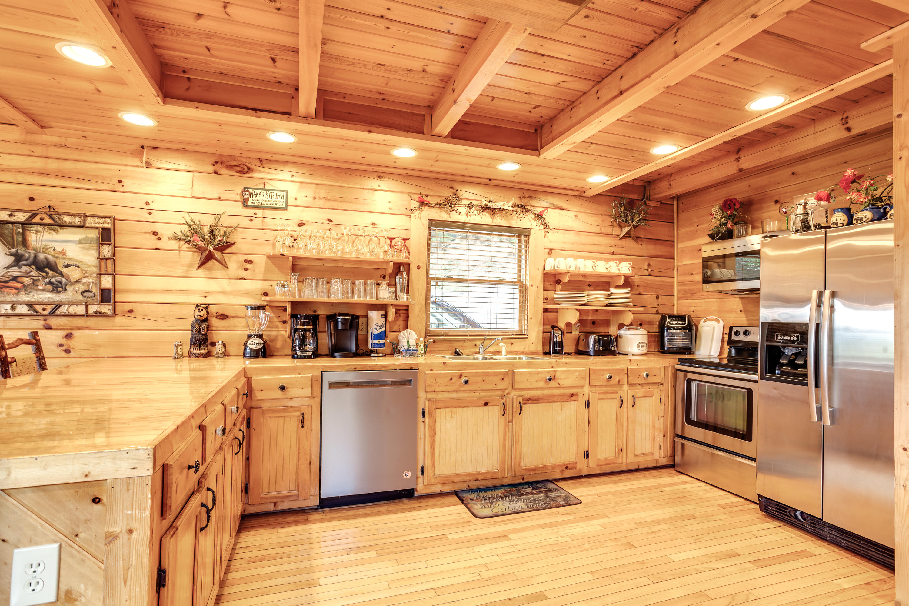 3539 Carsons Ridge Way Sevierville, TN 37862 - Photo 8 of 39 007210601-3-3539CarsonsRidgeWaySeviervil