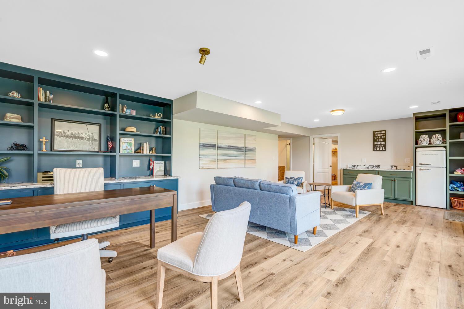 2673 Fairground Road Front Royal, VA 22630 - Photo 45 of 91 Modern open space with stylish decor.