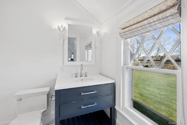 $245,000 | 41 Seafield Lane, Westhampton Beach, NY 11978