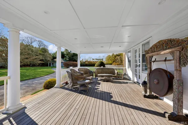 $245,000 | 41 Seafield Lane, Westhampton Beach, NY 11978