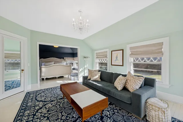 $275,000 | 41 Seafield Lane, Westhampton Beach, NY 11978