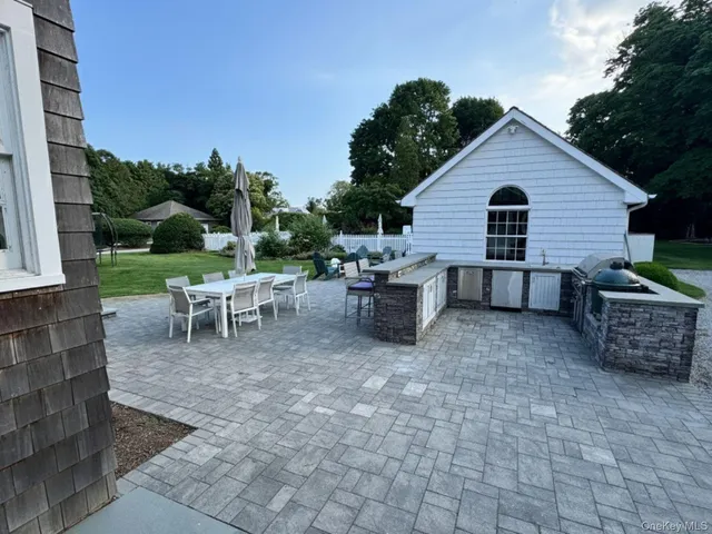 $275,000 | 41 Seafield Lane, Westhampton Beach, NY 11978